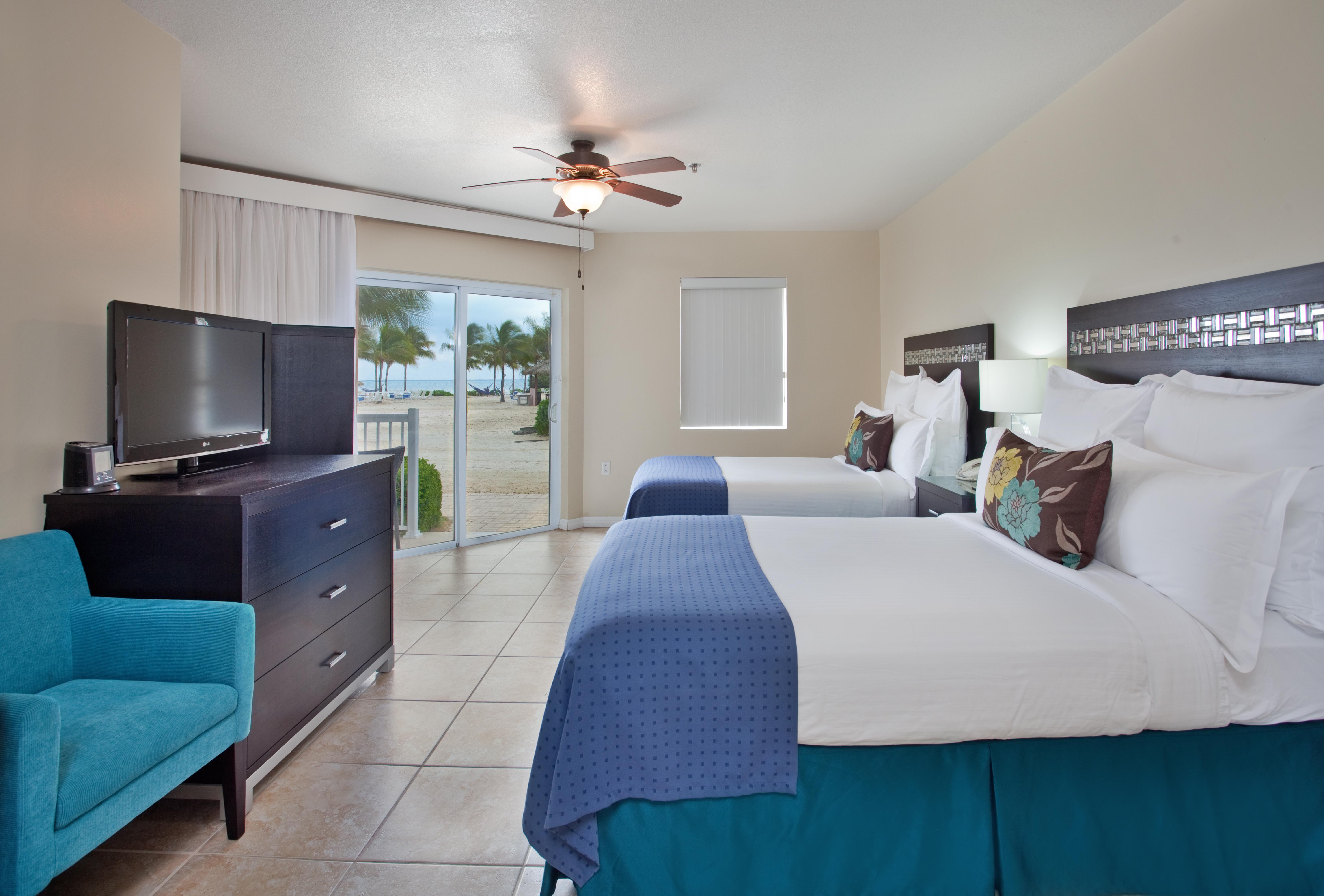 The Grand Caymanian Resort Джордж Таун Екстериор снимка